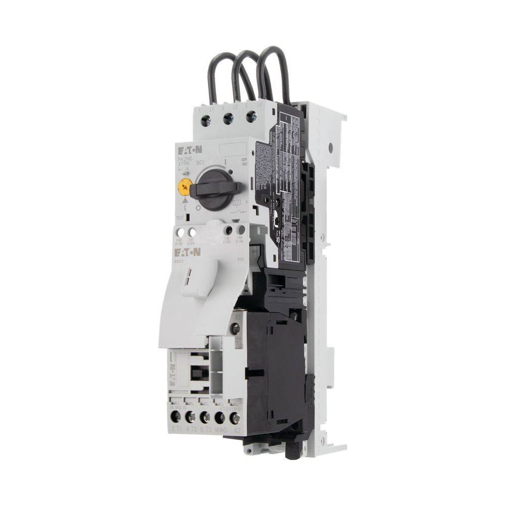 Elektrischer Leistungsschalter mit Skala und beschrifteten Komponenten, der Verdrahtungsverbindungen für industrielle elektrische Systeme zeigt.