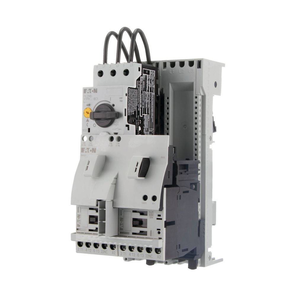 Ein grauer elektrischer Sicherungsautomat mit einem schwarzen Stellrad an der Oberseite und sichtbaren Kabelanschlüssen, der zur Steuerung elektrischer Stromkreise verwendet wird.