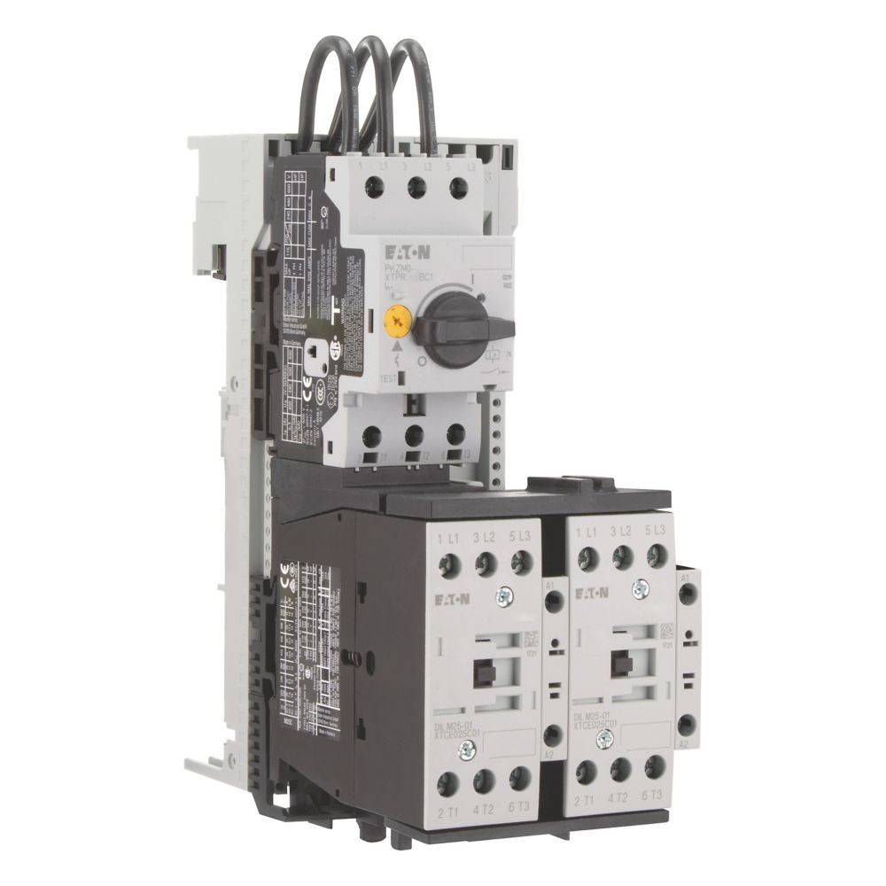 Industrieller Schütz mit mehreren Anschlüssen und Schaltern, verwendet zur Steuerung elektrischer Schaltkreise.