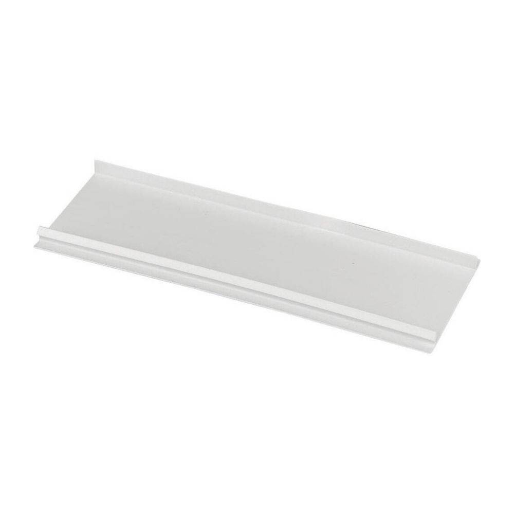 Eine lange, flache, rechteckige weiße Deckenleuchtenabdeckung mit einem einfachen, klaren Design.