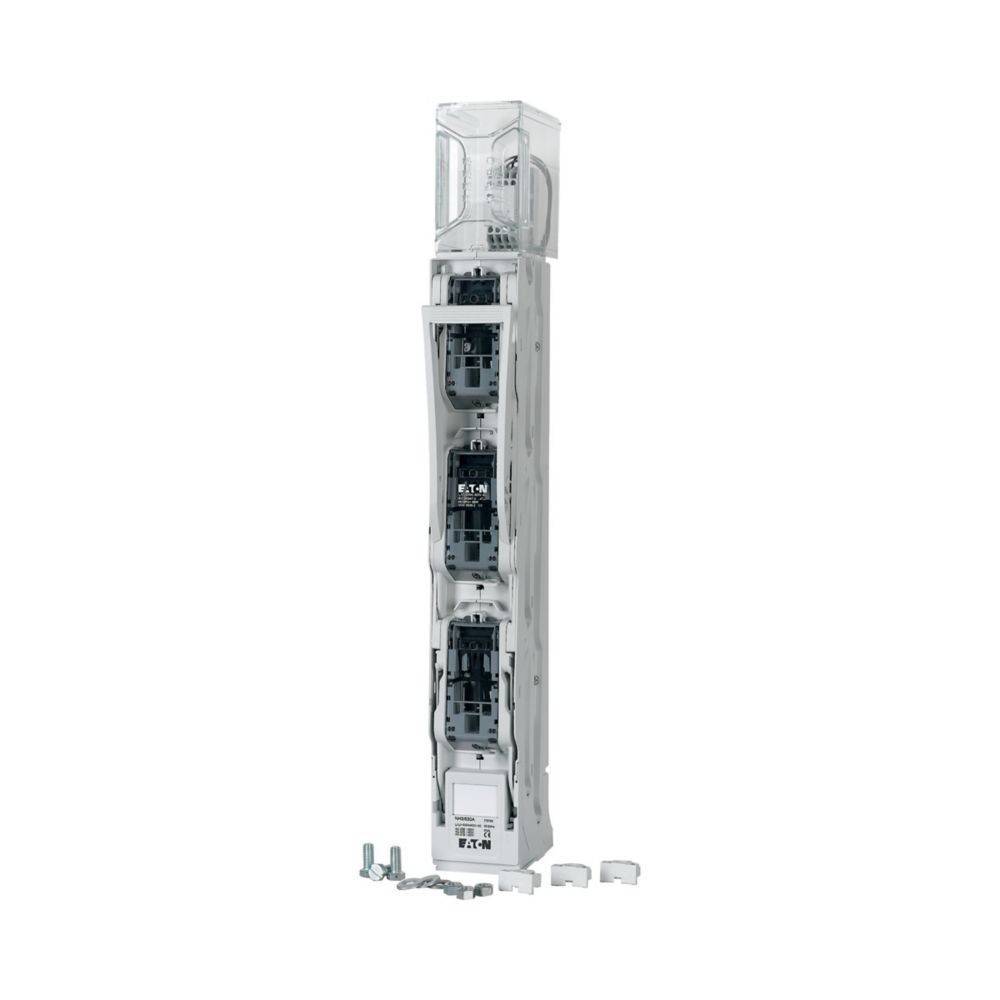 Eine elektrische Verteilertafel mit einer Säule, die mehrere Sicherungsautomatenplätze vertikal aufweist und interne Komponenten und Anschlüsse zeigt.
