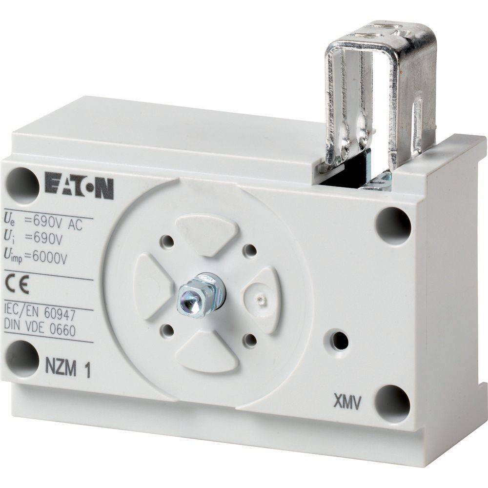 Eaton NZM1 Lasttrennschalter, ausgelegt für 690V AC, 690V Ue und 6000V Ump, mit Metallhebel und Befestigungslöchern.