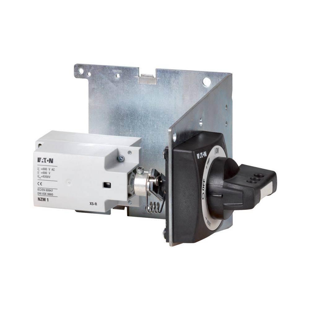 Ein Metallschalter mit Beschriftung 'EIN' und 'AUS', versehen mit einem Drehgriff und einer kleinen weißen Komponente, an einem Metallhalter montiert.