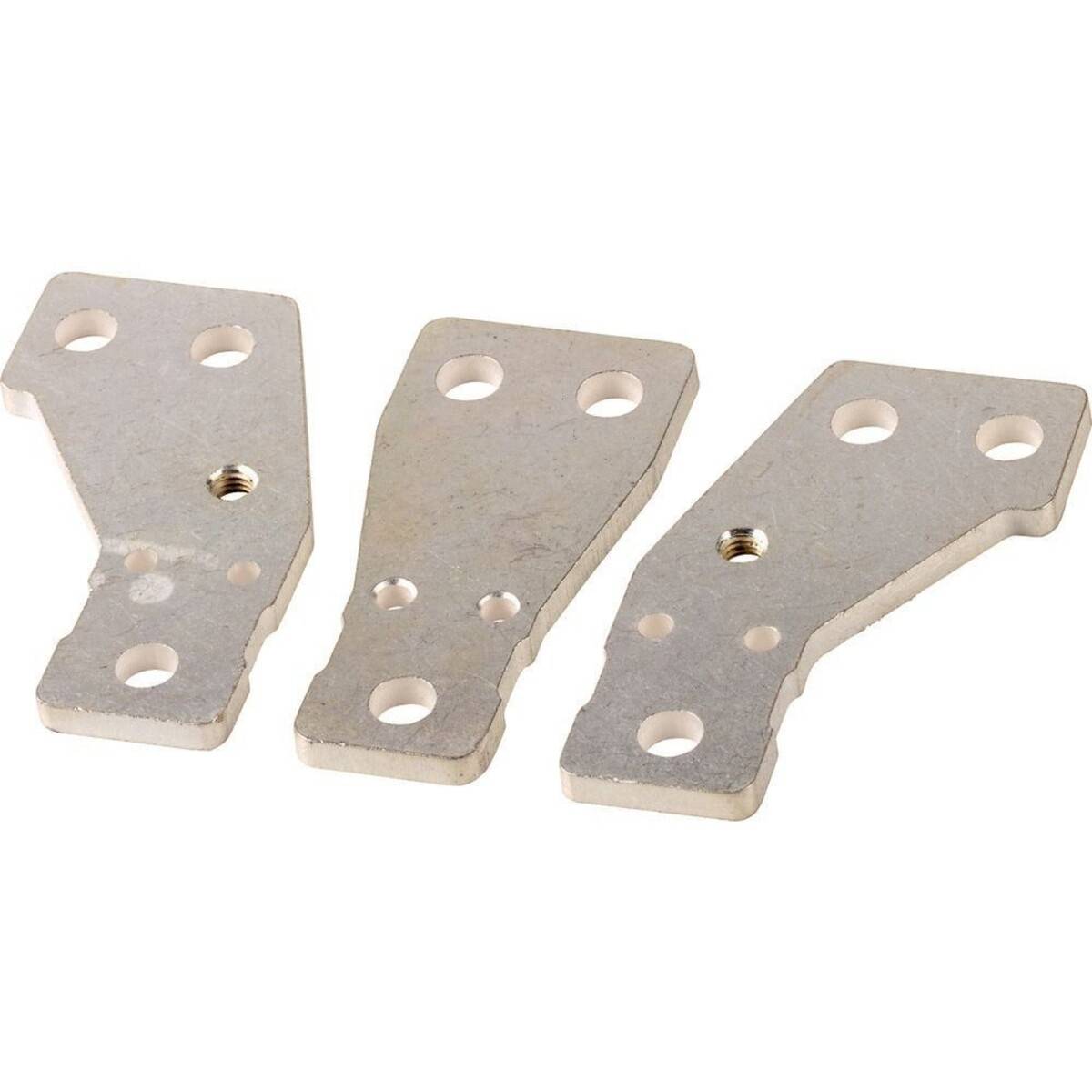 Drei identische Metallhalterungen mit mehreren Löchern, entwickelt zum Befestigen oder Verbinden von Komponenten.