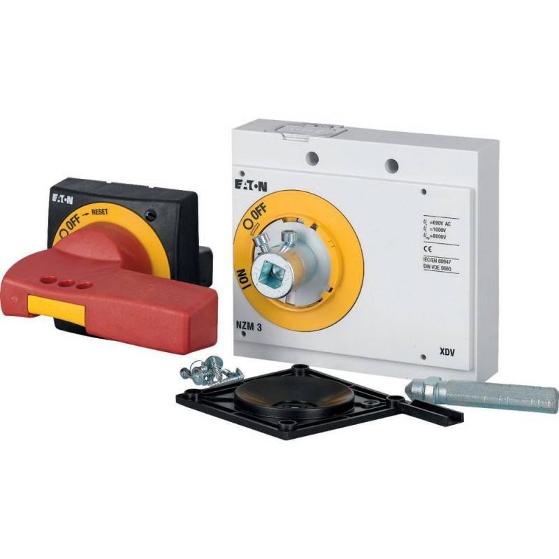 Eaton NZM-Trennschalter-Baugruppe mit rotem und gelbem Drehgriff, Befestigungsteilen und Zubehör-Werkzeugkasten, verwendet für elektrische Sicherheit.