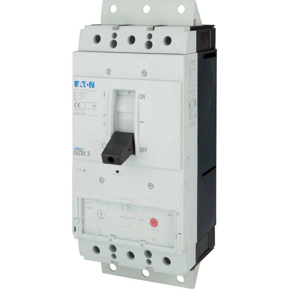 Ein grauer industrieller Leistungsschalter, beschriftet mit 'Eaton NZM 3', mit einem großen Hebel zum Umschalten zwischen 'EIN' und 'AUS'. Montagelöcher sind sichtbar.