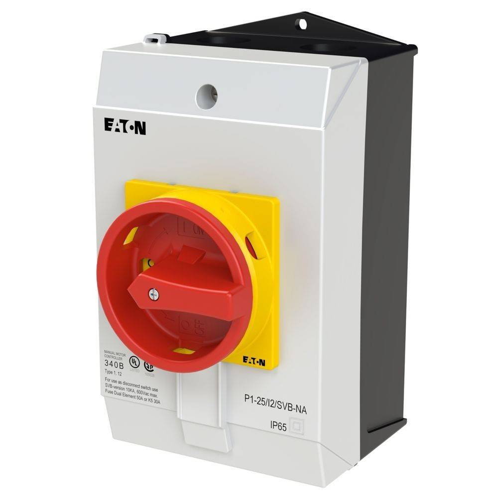 Ein Eaton-Drehschalter auf einem Schutzschild, gekennzeichnet mit P1-25/12SVB-NA, IP65-bewertet, was die Eignung für industrielle Anwendungen mit Wetterbeständigkeit anzeigt.