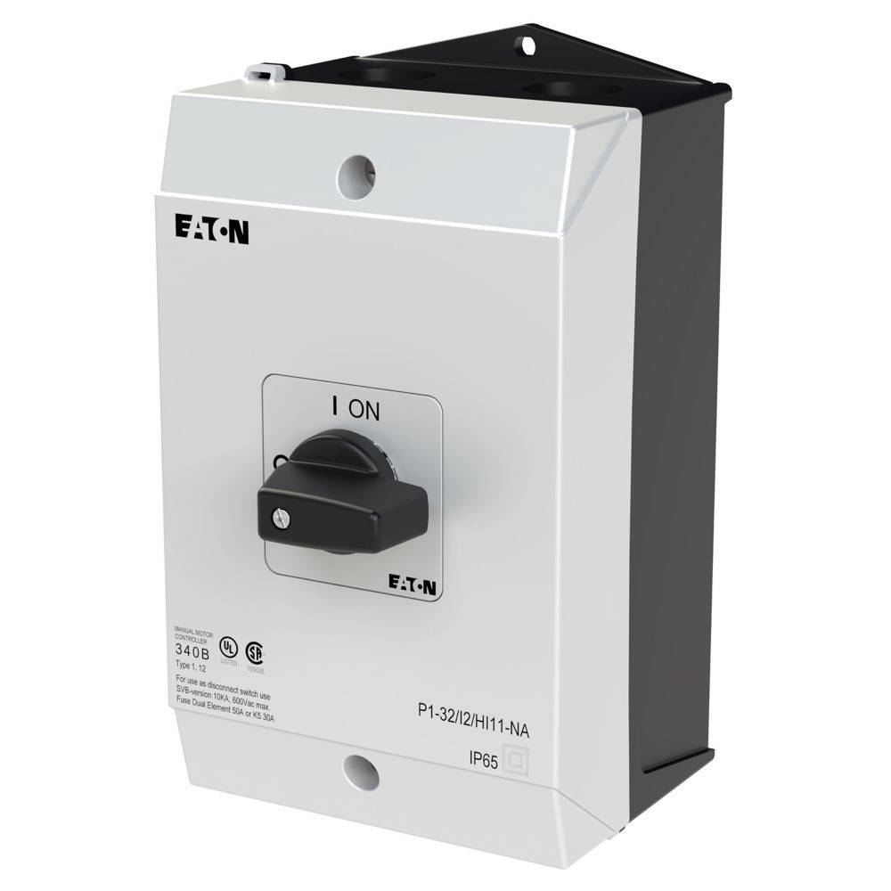 Ein elektrischer Schaltschrank von 'Eaton', mit einem schwarzen Hebel, der auf 'EIN' gestellt ist. Das Modell ist P1-32/I2/H11-NA mit IP65-Schutzart.