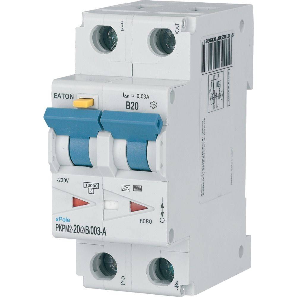 Ein weißer Eaton-Leistungsschalter mit blauen Schaltern, gekennzeichnet mit ‚B20', zeigt ‚230V' und ist mit ‚PKPM2-20/2/B/003-A' beschriftet, der für elektrische Sicherheit verwendet wird.