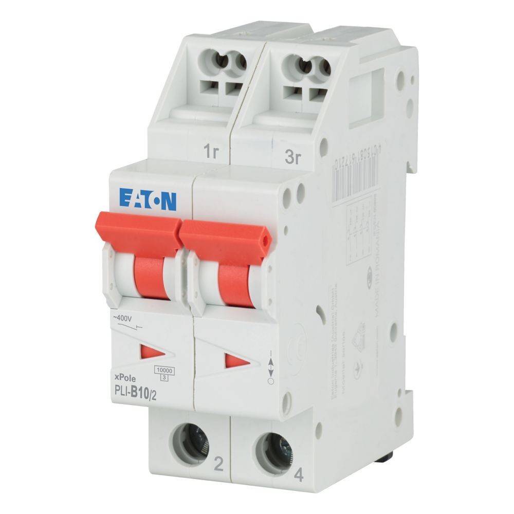 Ein zweipoliger Leitungsschutzschalter mit weißem Gehäuse und roten Schaltern, beschriftet mit 'Eaton' und 'xPole PLI-B10/2', konzipiert für Haushalts-Elektrosysteme.