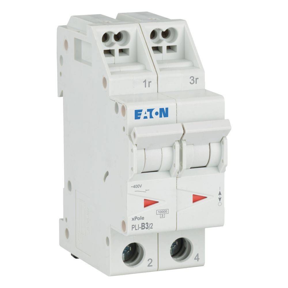 Ein weißer Doppelpol-Leistungsschalter, beschriftet mit 'Eaton' und 'PLI-B3/2', mit Schaltern zur elektrischen Steuerung.
