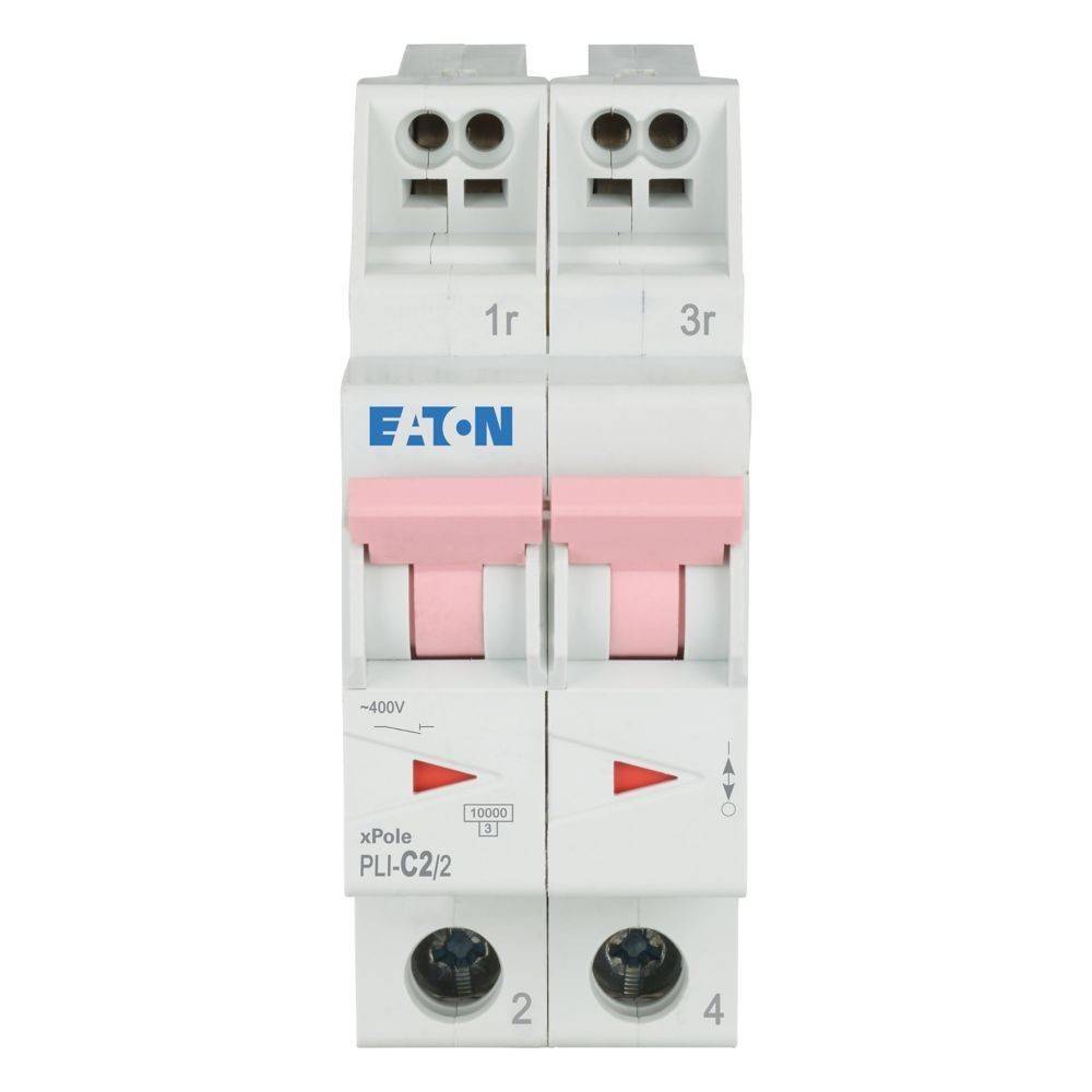 Ein Zweipol-Leistungsschalter mit der Bezeichnung 'Eaton xPole PLI-C2/2', ausgestattet mit Anzeigen für Ein- und Ausschaltzustand sowie Kapazitätsspezifikationen.