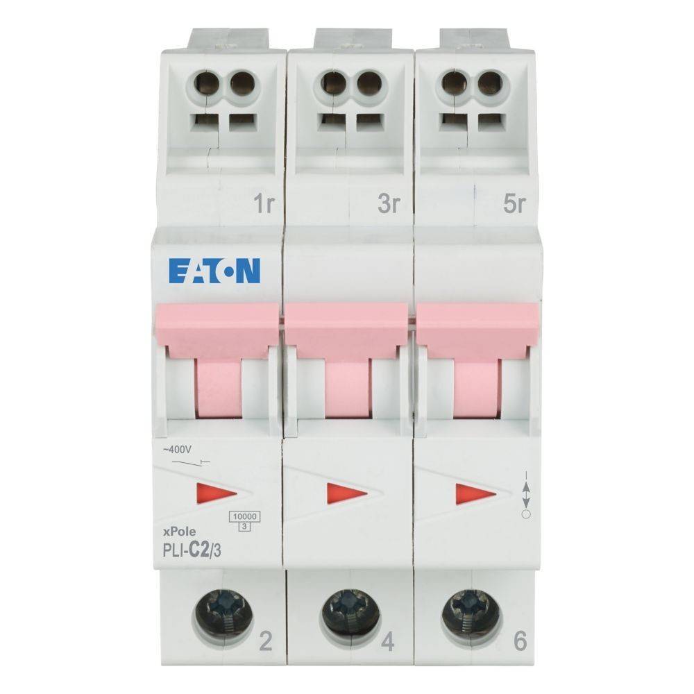 Dreipol-Leistungsschalter mit Kippschaltern, gekennzeichnet als Eaton xPole PLI-C/3, mit Anschlüssen nummeriert 1r, 3r und 5r.