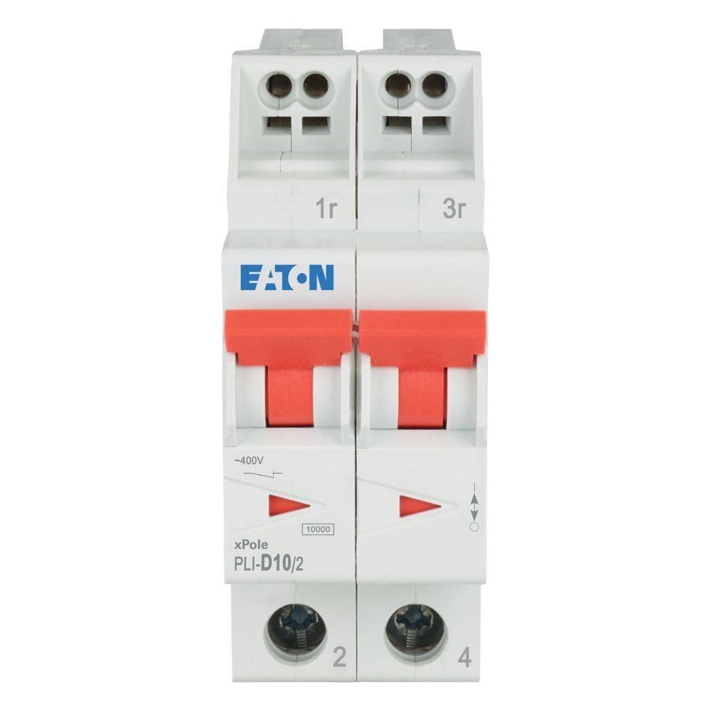 Frontansicht des Eaton xPole PLI-D10/2 Leistungsschalters mit roten Schaltern und beschrifteten Anschlüssen zur elektrischen Stromkreisabsicherung.