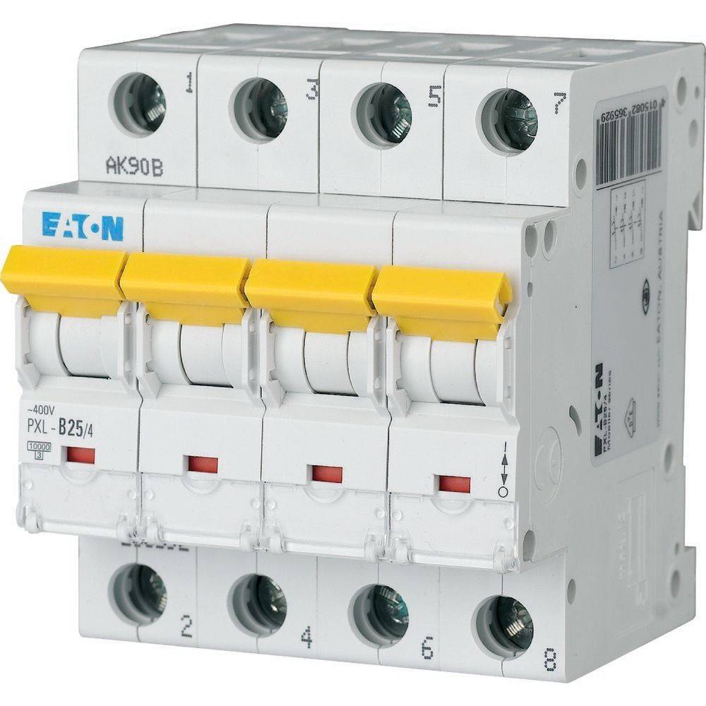 Leitungsschutzschalter PXL-B25/4 von Eaton mit vier gelben Schaltern in Ausschaltposition, verwendet für elektrische Sicherheit in industriellen Umgebungen.