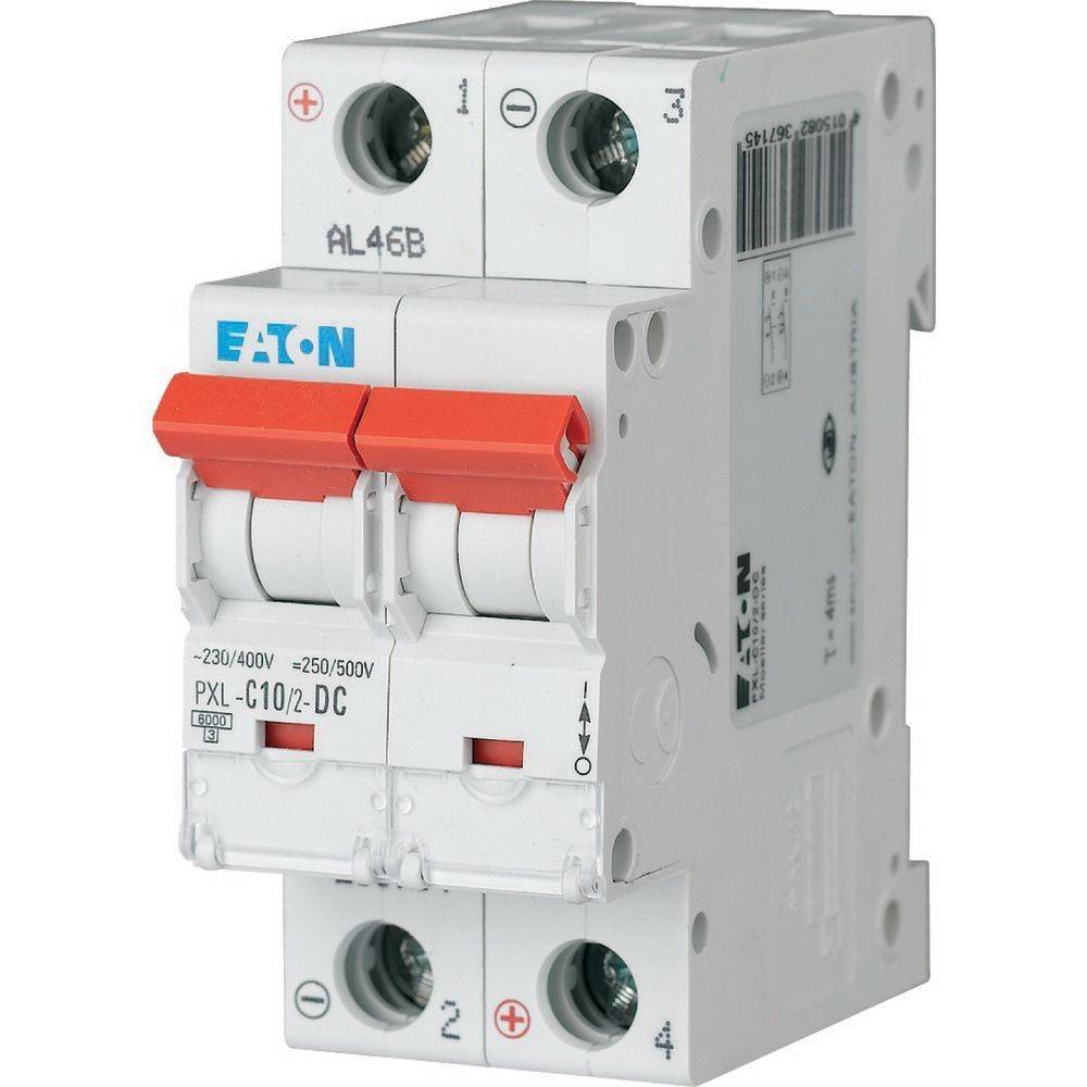 Ein weißer Eaton-Stromschalter mit roten Schaltern, beschriftet mit 'PXL-C10/2-DC', ist abgebildet, der für Stromverteilungsanwendungen konzipiert ist.