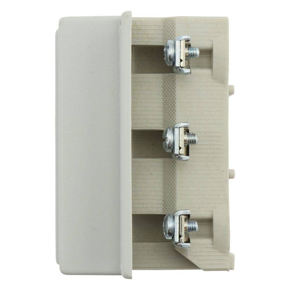 Ein beiger Elektro-Klemmblock mit drei Schraubklemmen, von der Seite betrachtet, mit sichtbaren Anschlusspunkten für Kabelverbindungen.