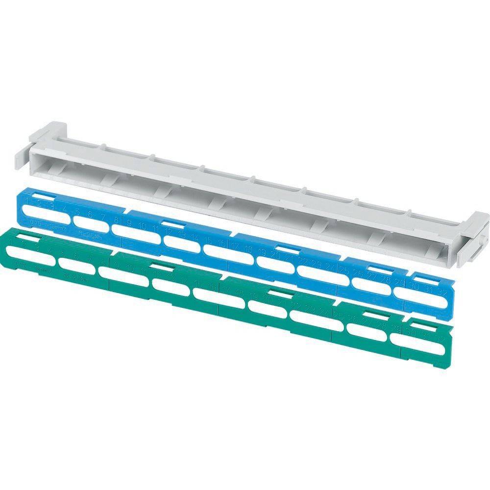 Ein dreireihiger Kabelorganizer aus Kunststoff mit weißen, blauen und grünen Abschnitten, der zur Verwaltung von Kabeln in elektronischen Anordnungen verwendet wird.