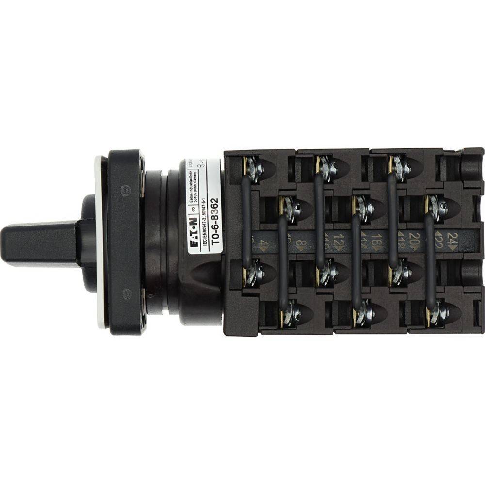 Eine Nahaufnahme eines geschichteten Drehschalters mit mehreren Ebenen, mit der Beschriftung 'TCG-4682', mit einem schwarzen Knopf auf der linken Seite.