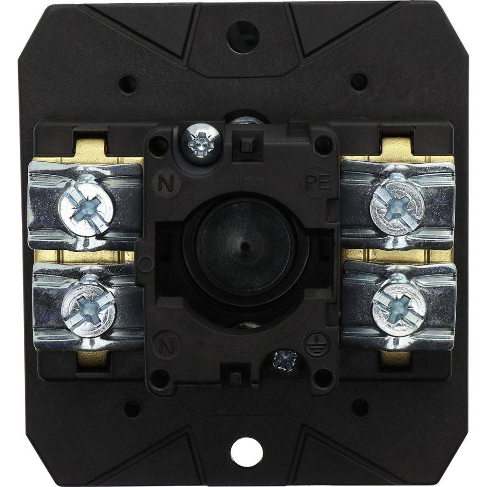 Eine Nahaufnahme eines elektrischen Schaltmechanismus, die Metallanschlüsse und Montagebohrungen zeigt.