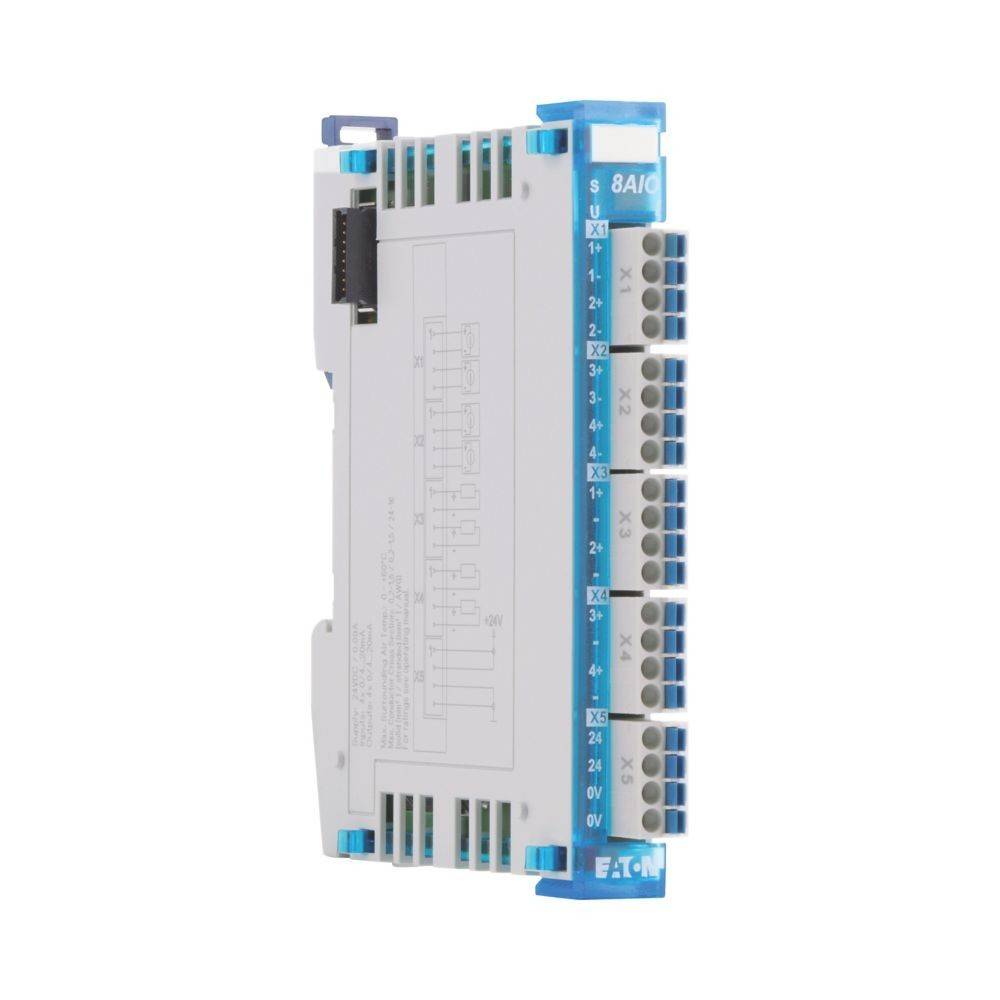 Ein weißes und blaues elektronisches Modul mit der Beschriftung '8AI'. Es verfügt über mehrere Anschlussports und Anschlusspunkte an einer Seite.