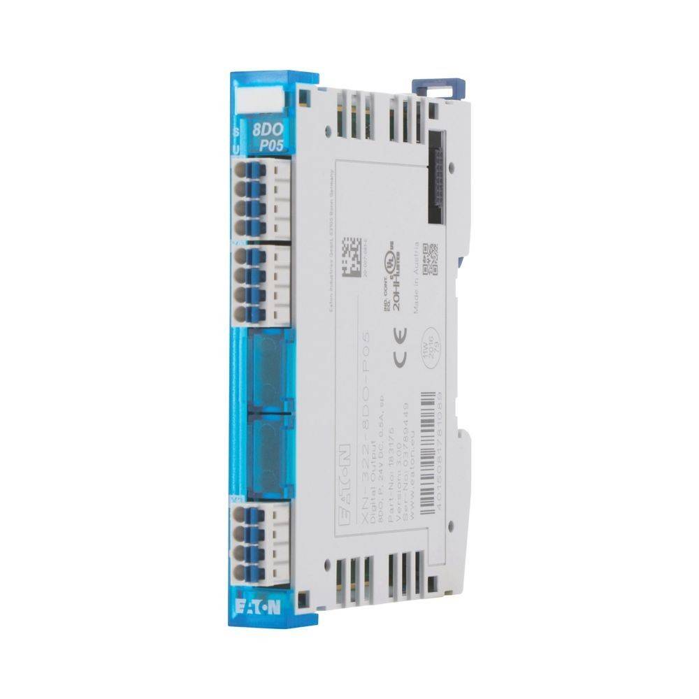 Eaton 8DO P05'-Modul, ein kompaktes elektrisches Gerät mit Anschlüssen von 1-8, blauen Akzenten und technischen Spezifikationen, die auf seiner Seite gedruckt sind.