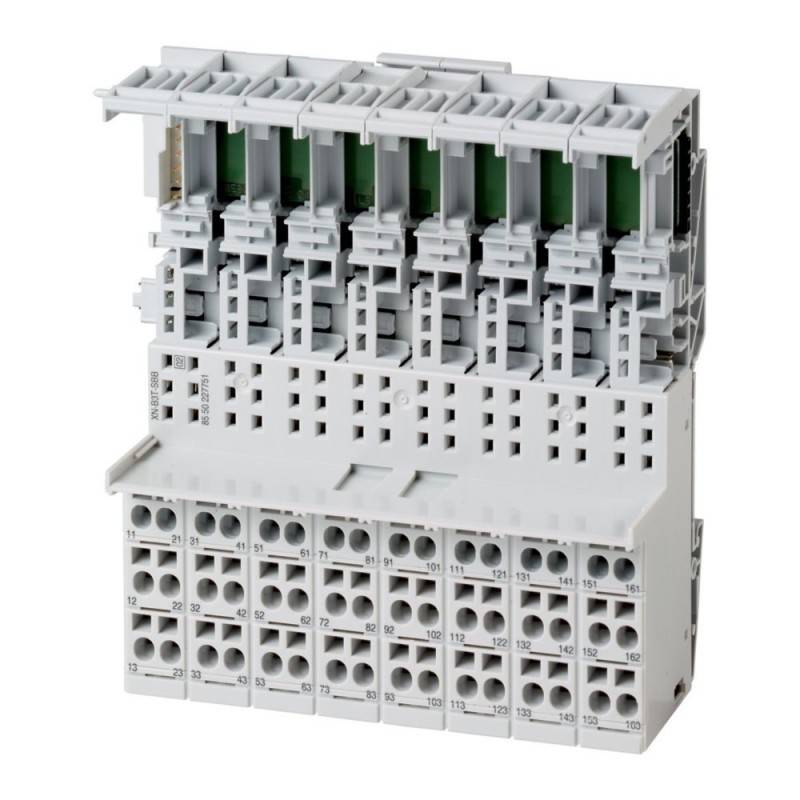 Ein modularer elektrischer Klemmblock mit mehreren Anschlusspunkten, ausgestattet mit einem grauen Kunststoffgehäuse und beschrifteten Schlitzen für Drähte.
