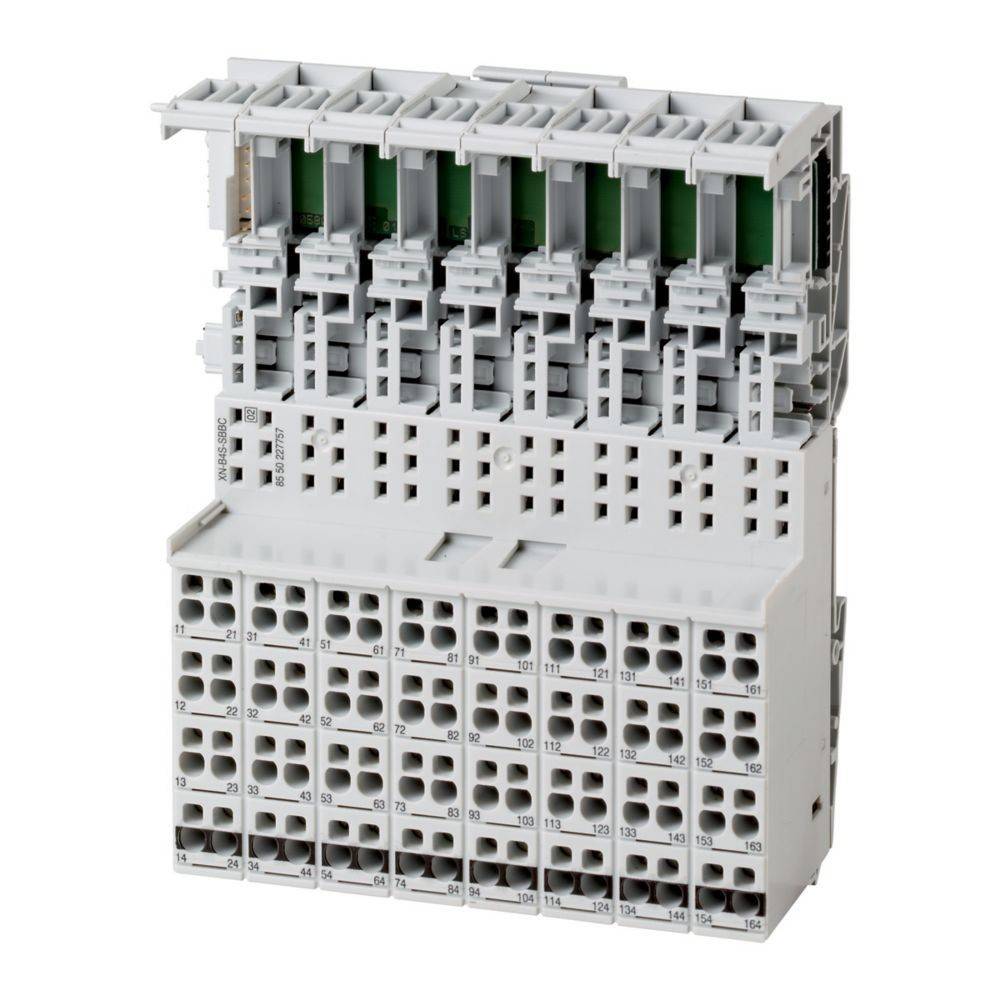 Elektrischer Klemmenblock mit mehreren Anschlusspunkten, in einem Gittermuster angeordnet. Verwendet für Verkabelung und Schaltungsverbindungen.