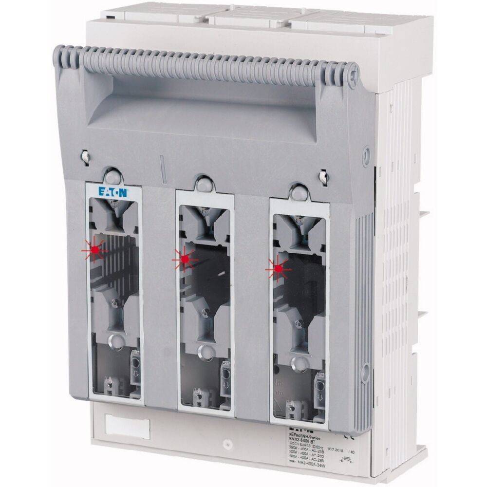Dreiphasiger elektrischer Schalter mit drei Kompartimenten, jeweils mit sichtbaren Anschlüssen und 'EATON' Logo. Verwendet zur Steuerung der Stromverteilung.