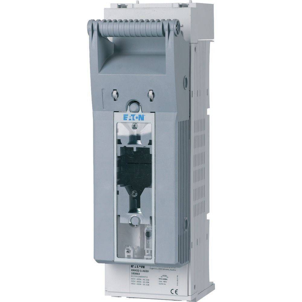 Ein Foto eines Eaton PKZM0 Motorschutzschalters mit grauem Griff, der für die sichere Steuerung von Motorlasten und den Schutz elektrischer Schaltkreise entwickelt wurde.