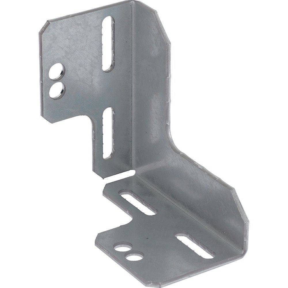 Eine Metalleckhalterung mit mehreren Löchern und Schlitzen für Schrauben, die zur Verstärkung von Verbindungen im rechten Winkel beim Bauen oder in der Tischlerei verwendet wird.