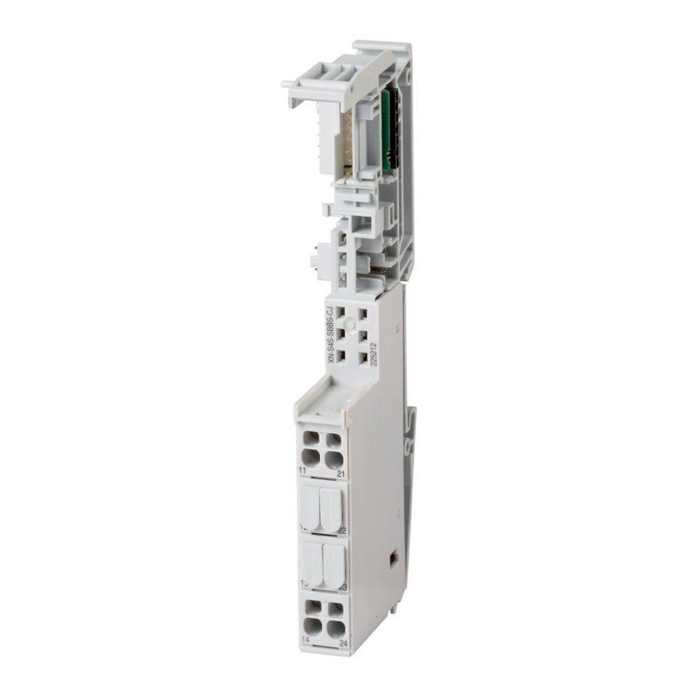 Ein modularer elektrischer Klemmenblock, grau, mit mehreren Anschlusspunkten, verwendet zur Organisation und Sicherung von Leitungen in Elektroverteilern.