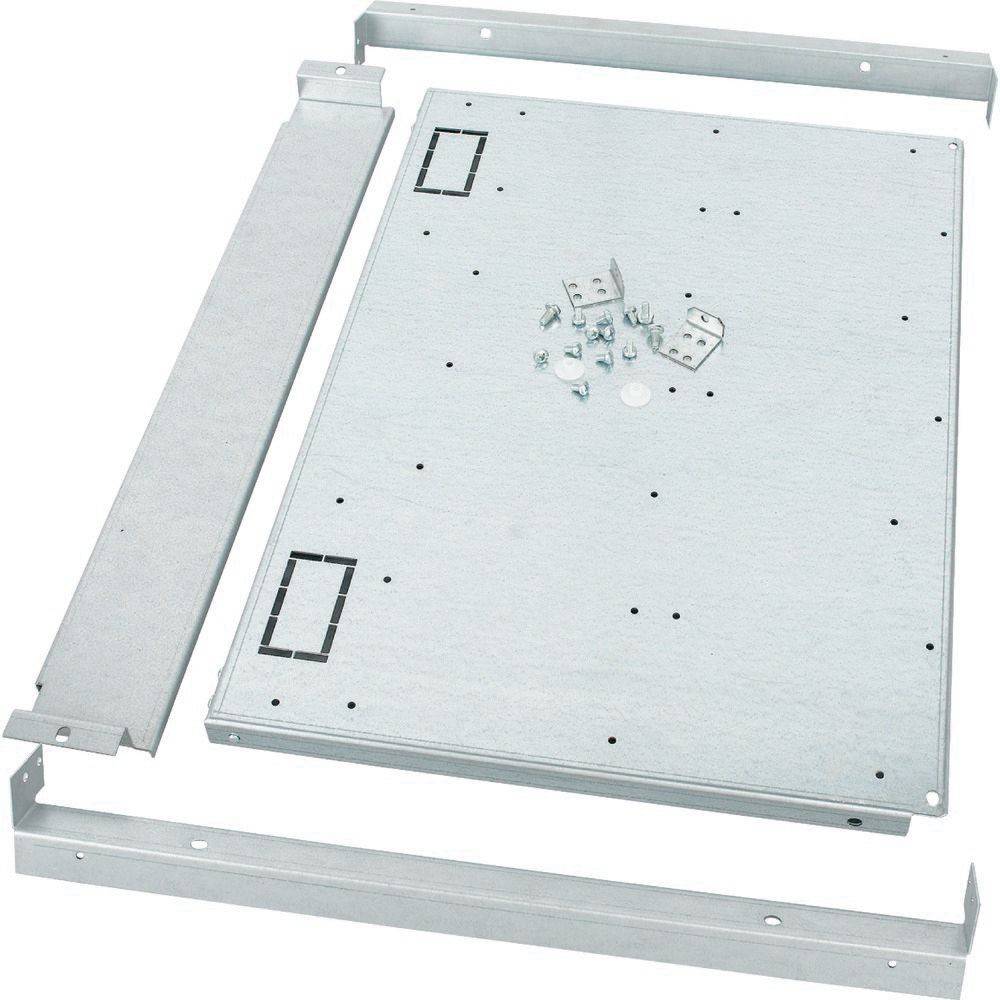 Metall-Montagesatz mit gelochter Platte und Halterungen für elektronische Installationen, inklusive Schrauben und Verbindern für den Zusammenbau.