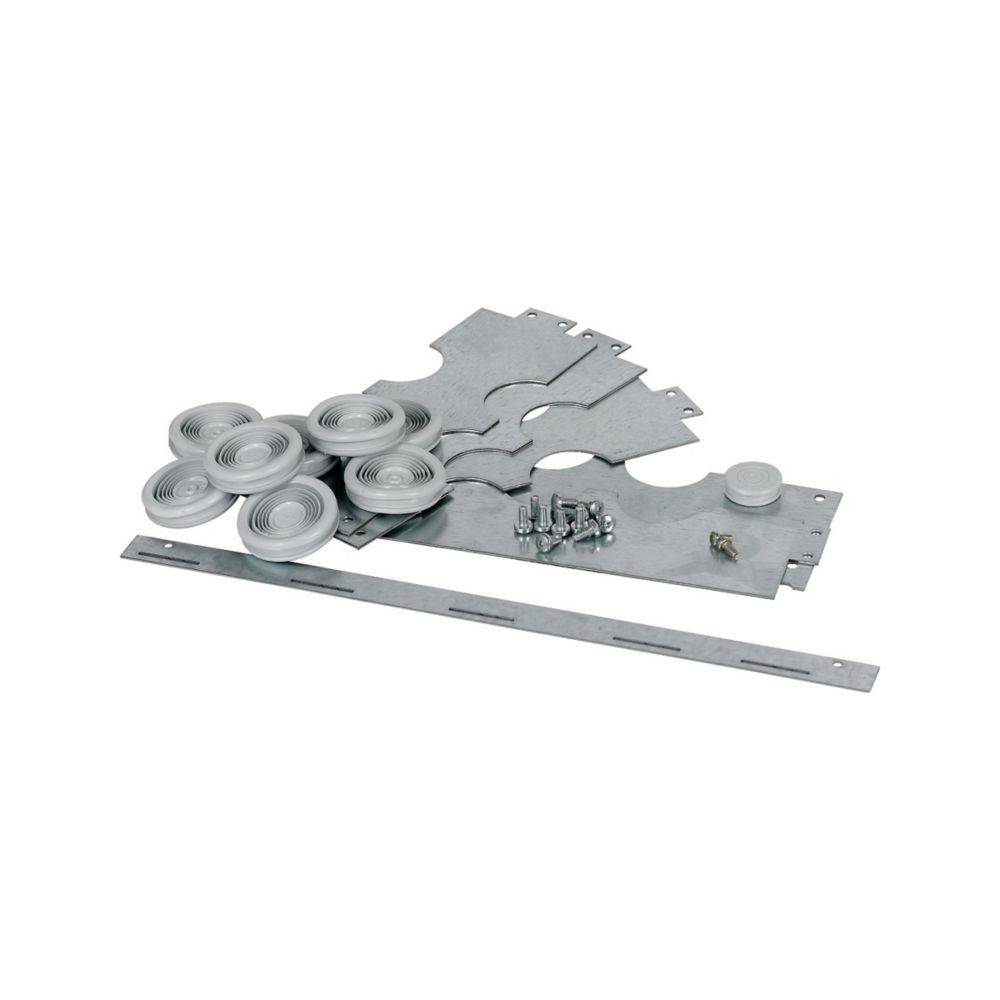 Metallkomponentensatz; umfasst gerundete Scheiben, Platten mit Aussparungen, kleine Schrauben, Bolzen und einen langen Streifen. Verwendet für Montageprojekte.