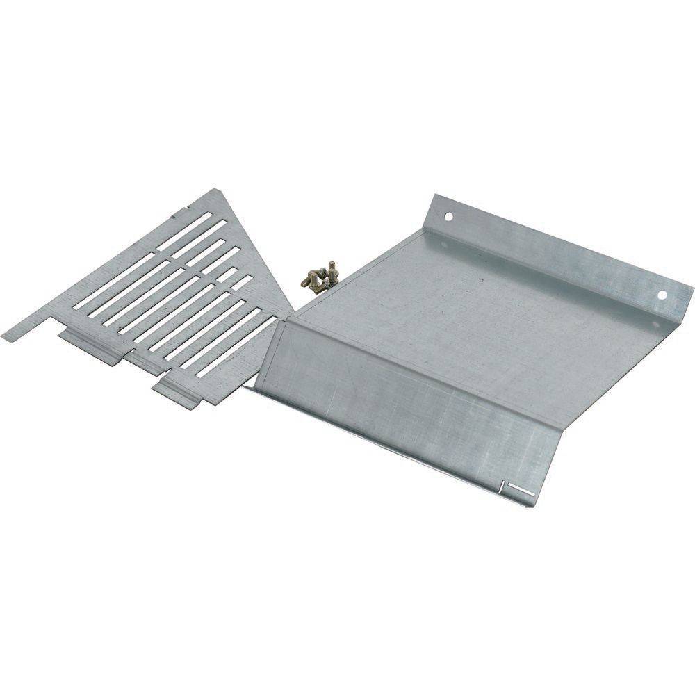 Ein Schutzset aus Metall, bestehend aus einer geschlitzten Abdeckung und einer Basis mit Schrauben, das zur Schutz von Wandthermostate vor Beschädigungen verwendet wird.