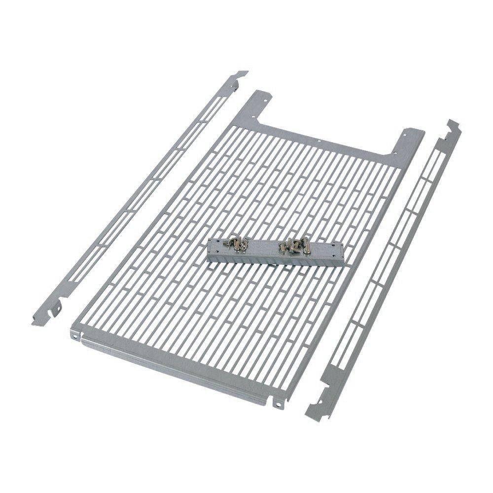 Ein Backofenrost-Set aus Metall mit verstellbaren Gleitschienen und einem zentralen Befestigungsbügel, konzipiert für die Installation und Unterstützung innerhalb eines Backofens.