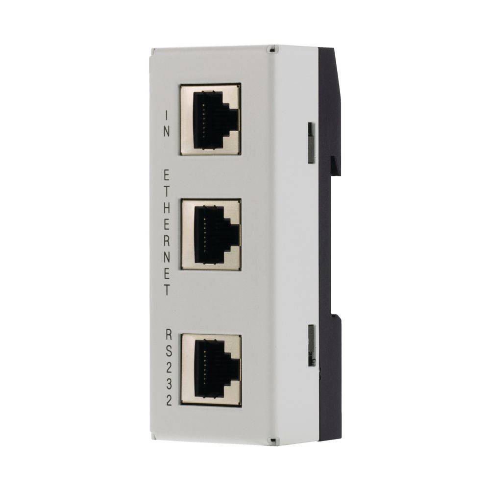 Ein vertikales Bedienfeld mit drei Ethernet-Anschlüssen, die mit 