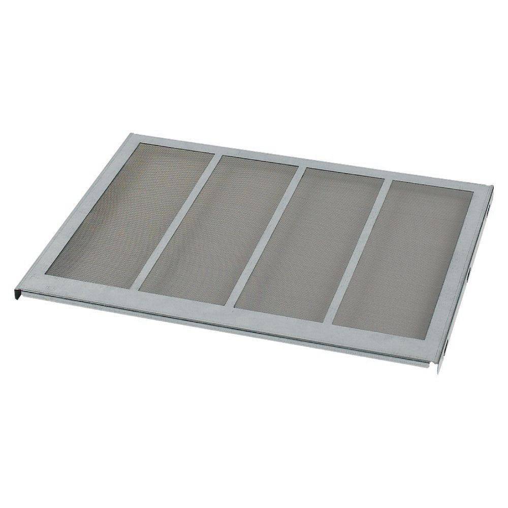 Ein rechteckiger Metallluftfilter mit Gittermuster, der zur Belüftung und Reinigung in Heizungs-, Lüftungs- und Klimaanlagen (HLKK-Anlagen) verwendet wird.