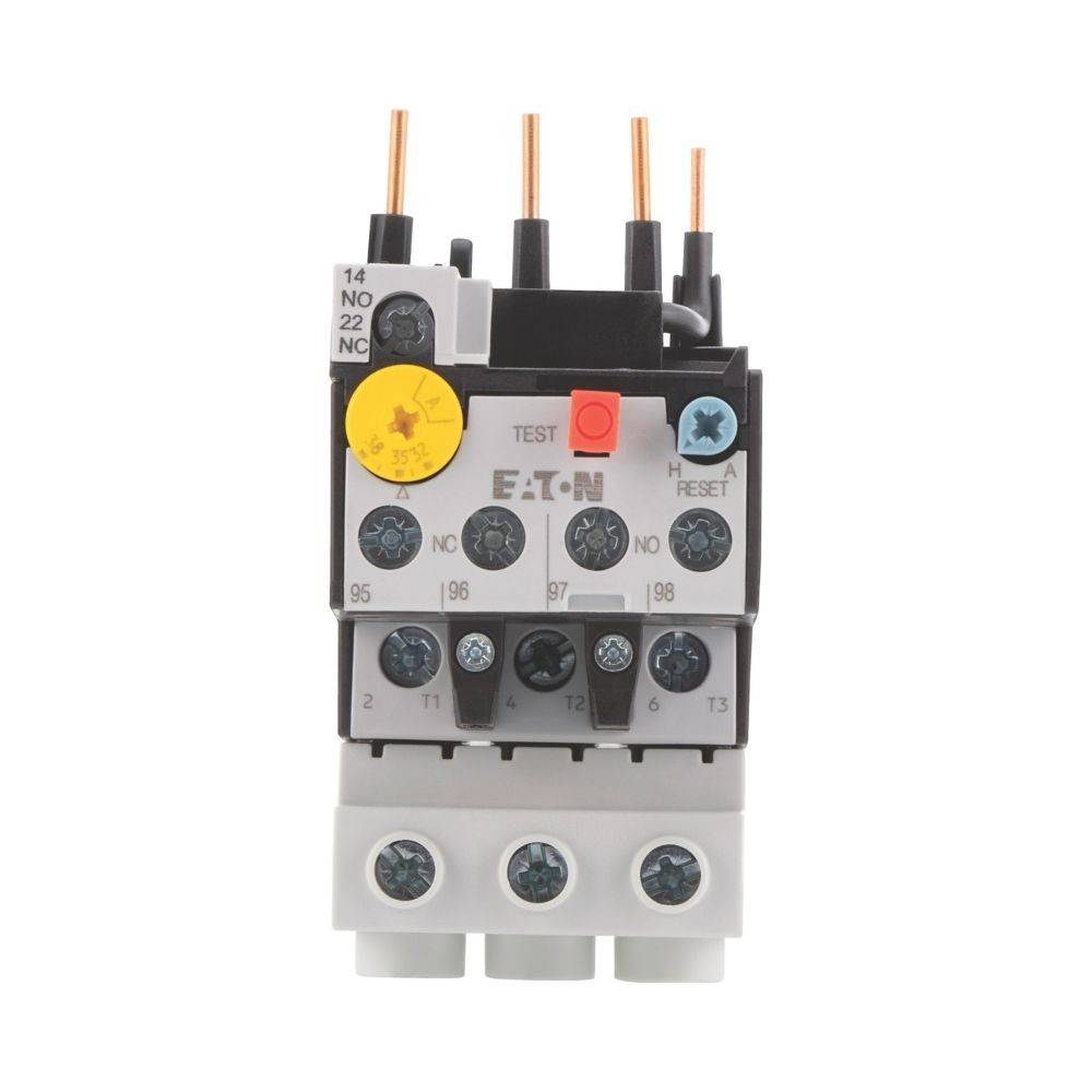 Elektrisches Relais mit beschrifteten Anschlüssen und Bedienungselementen. Obere Kupferverbinder, graues Gehäuse, schwarze und weiße Komponenten, ein roter Knopf und ein gelbes kreisförmiges Element sind sichtbar.