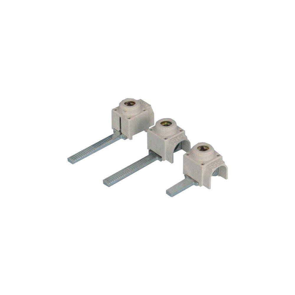 Drei beige Klemmhalter mit Metallstangen, in einer Reihe angeordnet, zum Festhalten von Gegenständen.
