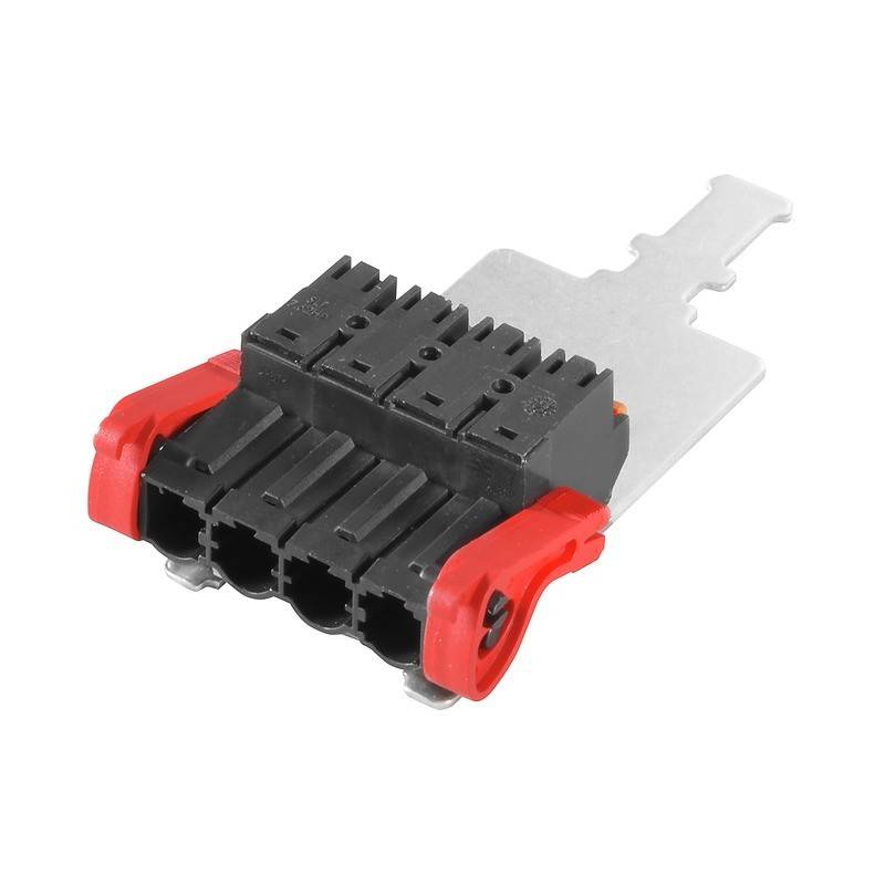 Ein schwarzer und roter elektrischer Stecker mit dreifachen Schlitzen, der an einem silbernen Montagebügel befestigt ist.