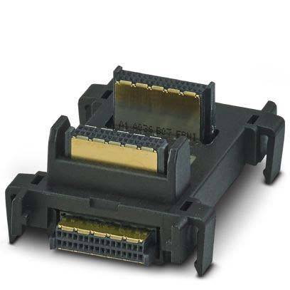 Ein schwarzer elektrischer Anschluss mit mehreren vergoldeten Kontakten, der typischerweise für sichere elektronische Verbindungen verwendet wird, ist auf einem schlichten Hintergrund abgebildet.