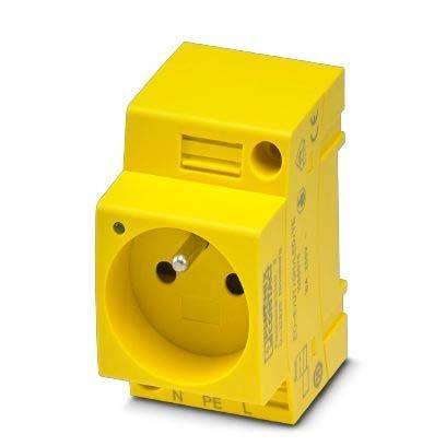 Gelbe elektrische Steckdose mit Schutzerdung und Phasenleiter, entwickelt für sichere und standardisierte Stromzufuhr.