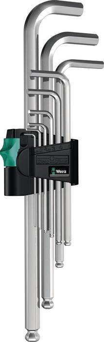 Ein Set Wera Sechskantschlüssel in einem Halter, das verschiedene Schlüsselgrößen hervorhebt. Der Halter ist schwarz und trägt das Wera-Logo.