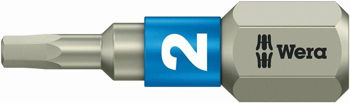 Nahaufnahme eines Wera-Schrauberbits mit blauem Band, das mit 2 gekennzeichnet ist, und dem Wera-Logo auf einer grauen sechskantigen Schaftoberfläche.
