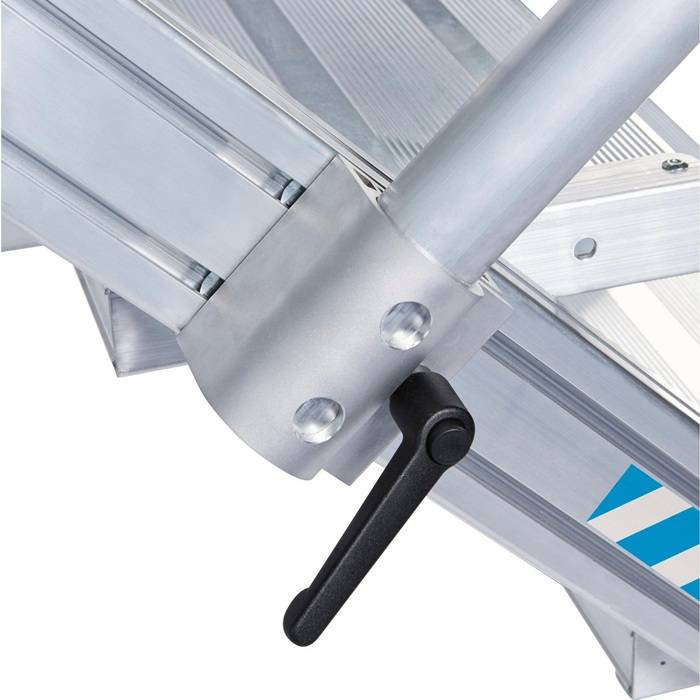 Treppe 19Stufen Neigung 45Grad H.4080mm LM Ausladung 4190mm Stufen-B.600mm