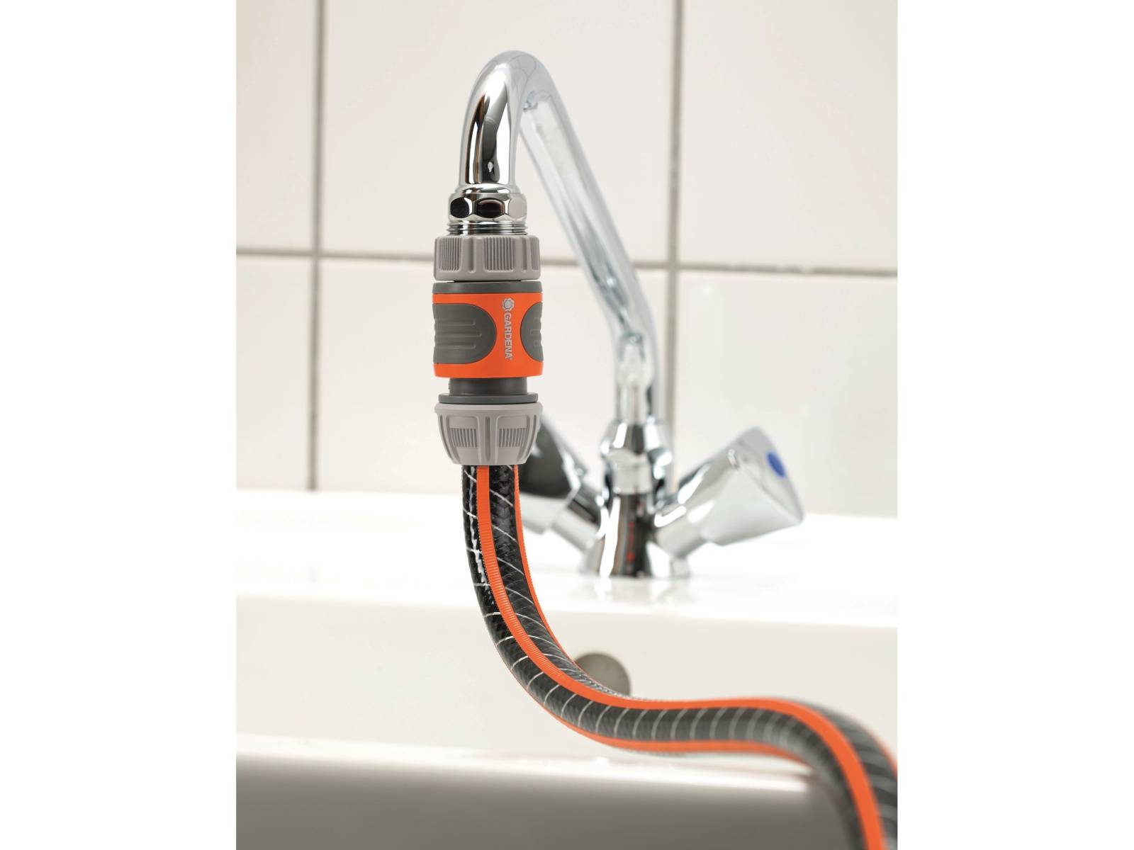 Gardena 18285-20 Kunststoff Hahnanschluss Steckkupplung, 13mm (1/2") Ø, 15mm (1/2") Ø, 24,2mm (3/4") IG, 26,44mm (3/4") AG, M22