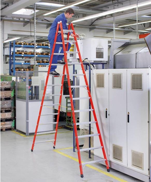 Stufen-Stehleiter EFAmix B 2x10Sprossen L.3,02m Arbeits-H.4,15m G.18,8kg Zarges