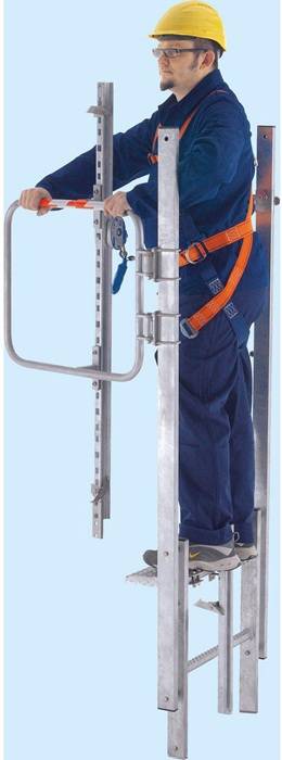 Durchgangstür G.10kg Stahl verz. Zarges