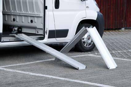 Verladeschiene Aluminium L3000xFB150 mm mit Rand Tragkraft 300 kg/Paar - Artikel: 7830307804